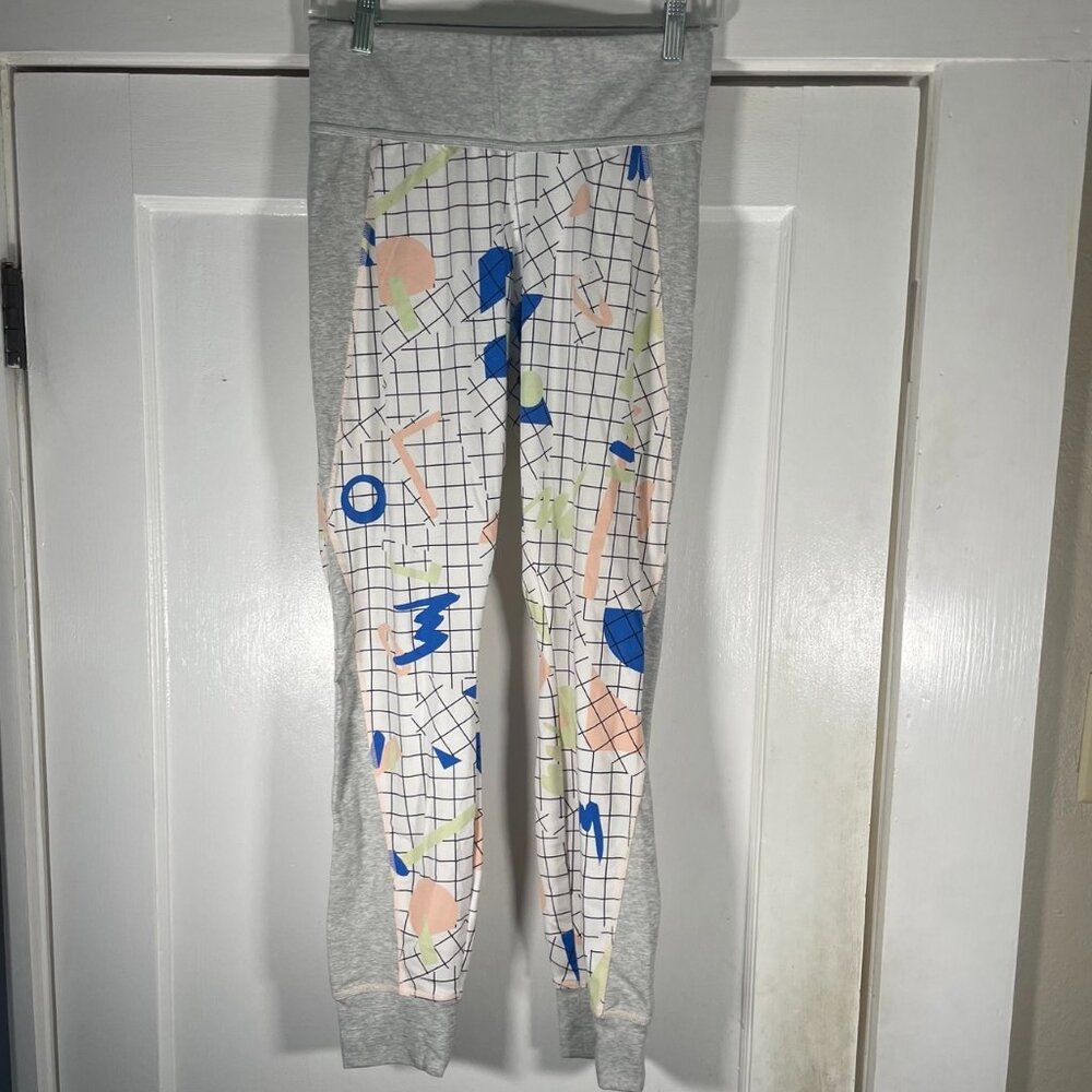 Nike Retro Inspired Geometric Joggers